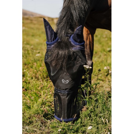riding-world-first-fly-mask